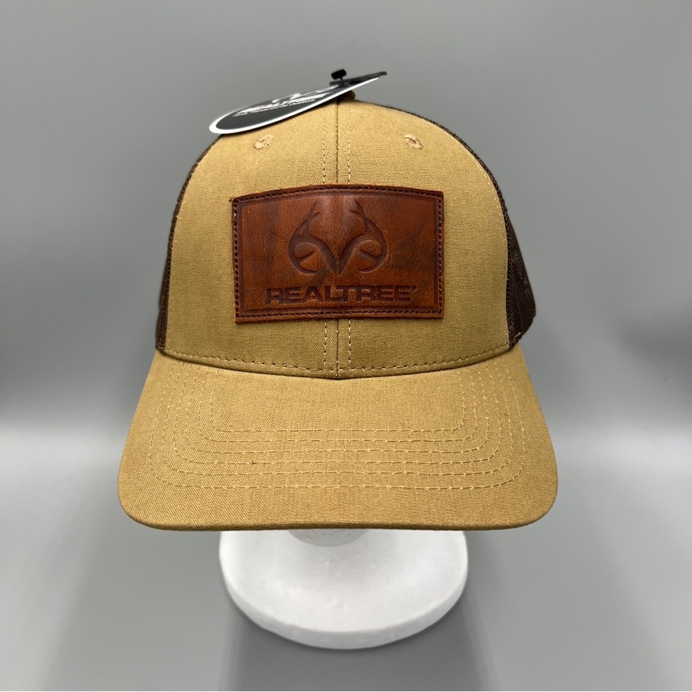 Realtree Camo Trucker Hat, Khaki/Brown Adjustable Cap. OSFM